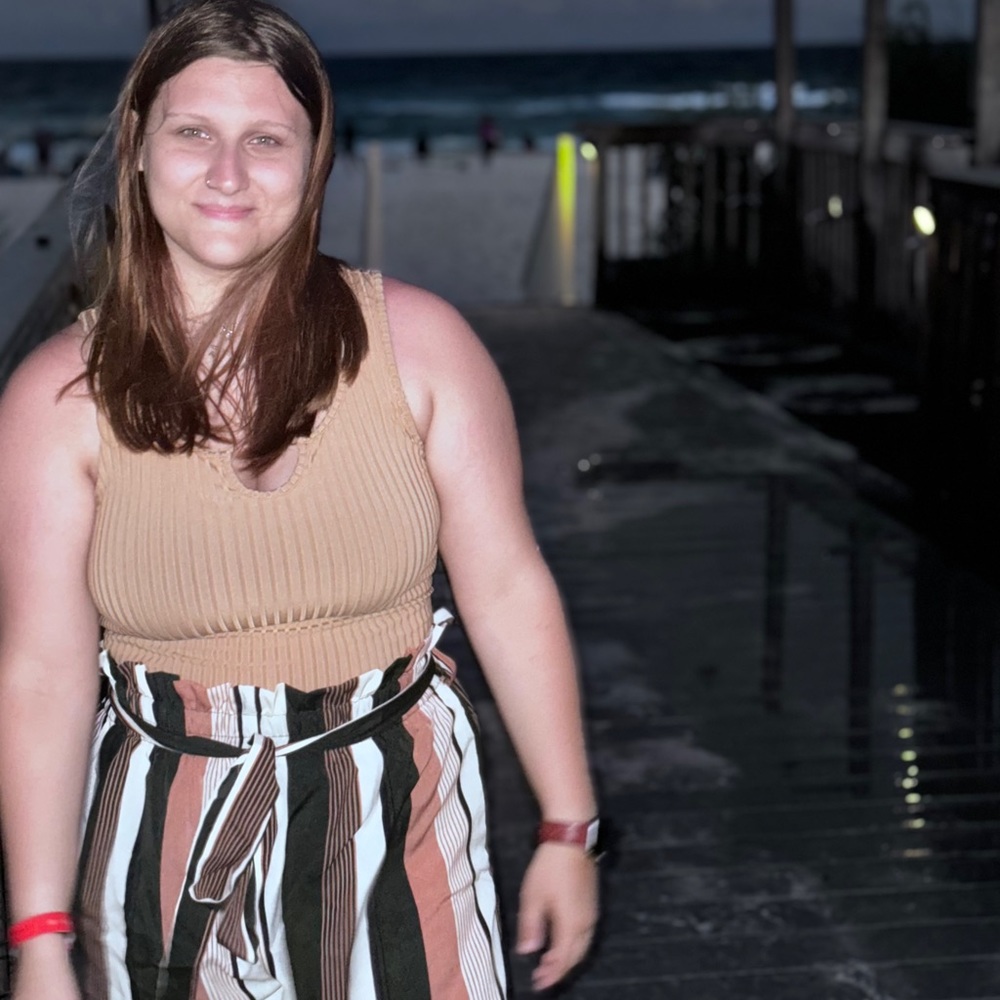 Meet your Posher, Alisyn